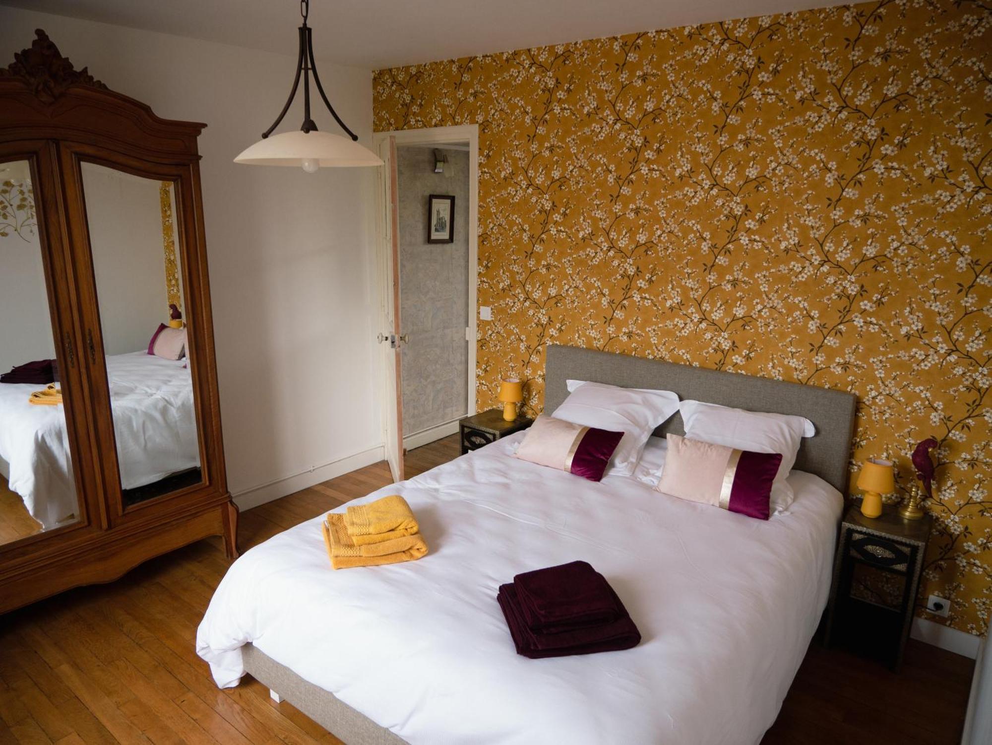 Un Brin De Bonheur Villa Troyes Bagian luar foto